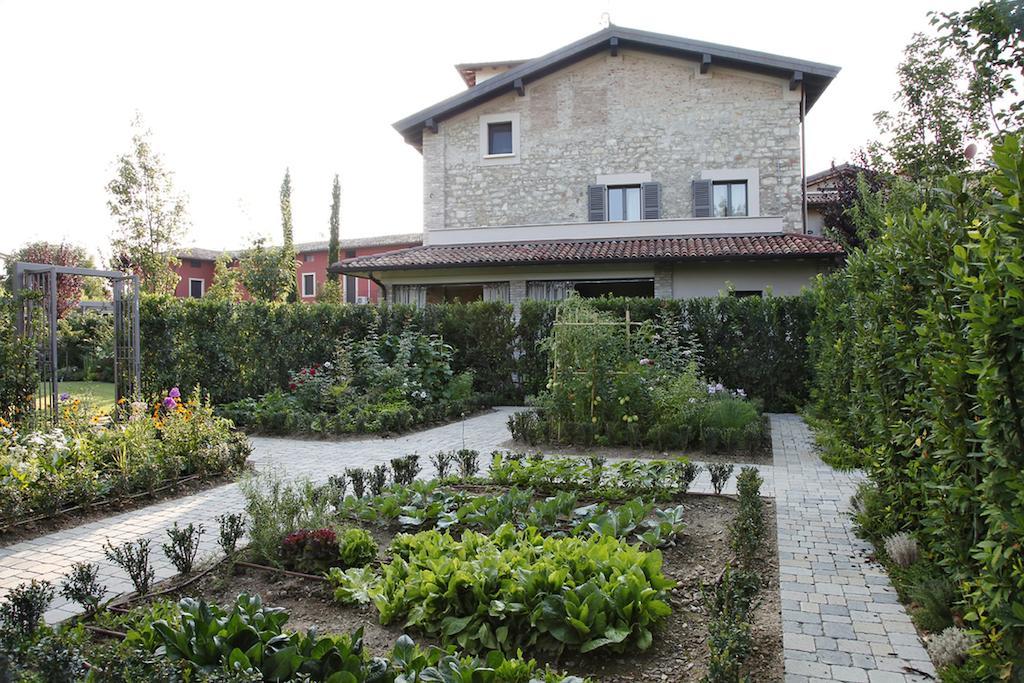 卡米尼奥佛朗恰克塔住宿加早餐旅馆 Passirano 外观 照片